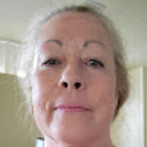 Meet your Posher, Roxanne